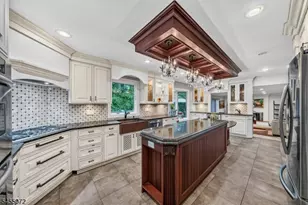 57 Longview Dr, Green Brook Township, NJ 08812 - Photo 8