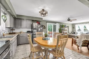 44 Allen St, Flemington, NJ 08822 - Photo 8