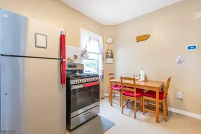 520 Madison Ave, Paterson, NJ 07514 - Photo 10