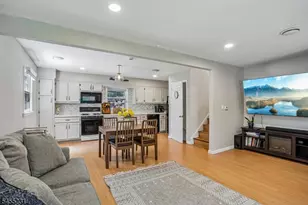 89 Knolls Rd, Bloomingdale, NJ 07403 - Photo 6