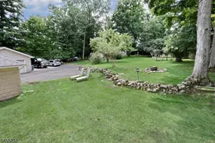 142 Wyckoff, Waldwick, NJ 07463 - Photo 36