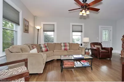 142 Wyckoff, Waldwick, NJ 07463 - Photo 10