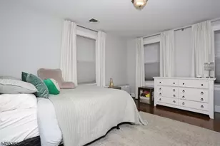 142 Wyckoff, Waldwick, NJ 07463 - Photo 26