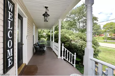 142 Wyckoff, Waldwick, NJ 07463 - Photo 6