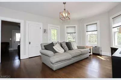 142 Wyckoff, Waldwick, NJ 07463 - Photo 20