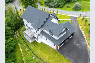 2 Minor Ct, Denville Twp., NJ 07834 - Photo 4