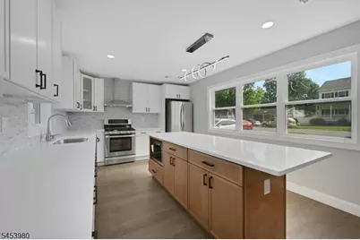 15 Seminole Ave, Parsippany, NJ 07034 - Photo 2