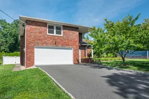 44 Daniels Dr, Clifton, NJ 07013 - Photo 2