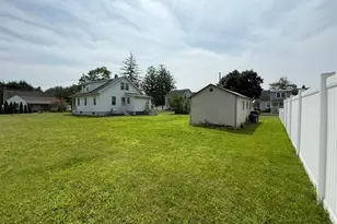 31 Ferro Monte Ave, Roxbury Township, NJ 07847 - Photo 6