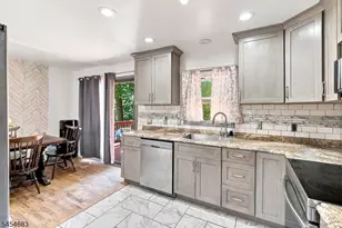 20 Waterloo Rd, Byram Township, NJ 07874 - Photo 8
