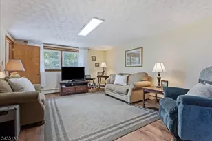 64 Dunkard Church Rd, Delaware Township, NJ 08559 - Photo 18