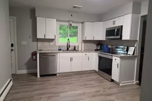 39 Old Croton Rd, Raritan Township, NJ 08822 - Photo 2
