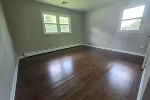 39 Old Croton Rd, Raritan Township, NJ 08822 - Photo 10