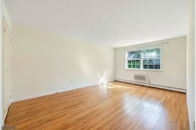 605 Grove St #1, Clifton, NJ 07013 - Photo 14
