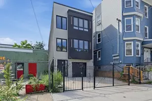 161 21st St, Irvington, NJ 07111 - Photo 38