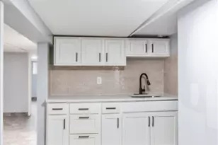 20 Edwin Pl, Newark, NJ 07112 - Photo 40