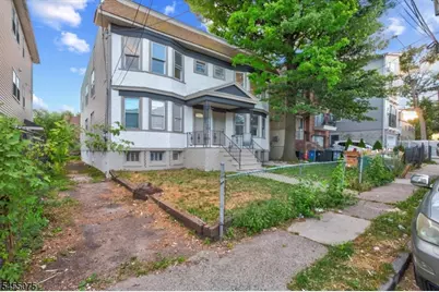 20 Edwin Pl, Newark, NJ 07112 - Photo 4