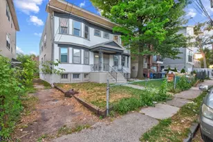 20 Edwin Pl, Newark, NJ 07112 - Photo 4