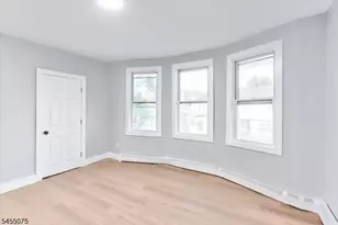 20 Edwin Pl, Newark, NJ 07112 - Photo 18