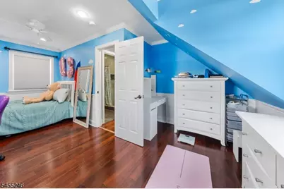 419 Edgewood Rd #1, Linden, NJ 07036 - Photo 12