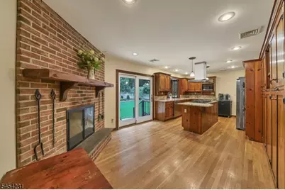 82 Kings Hwy, Washington Township, NJ 07853 - Photo 16