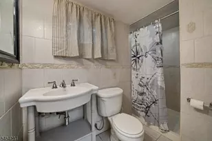 82 Kings Hwy, Washington Township, NJ 07853 - Photo 24