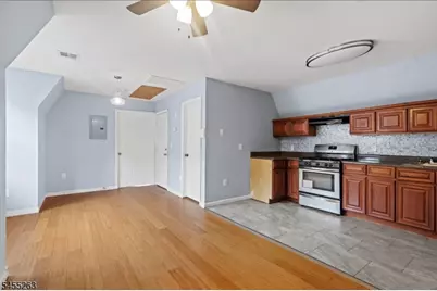 46 Halstead St #3, Newark, NJ 07106 - Photo 4