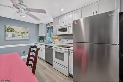 330 Hemlock Ave, Garwood, NJ 07027 - Photo 12