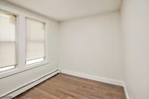 22 Edwin Pl, Newark, NJ 07112 - Photo 18