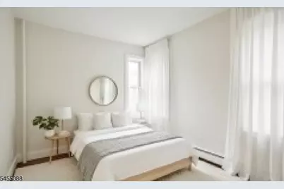 22 Edwin Pl, Newark, NJ 07112 - Photo 10
