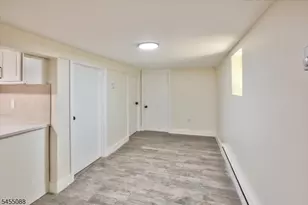 22 Edwin Pl, Newark, NJ 07112 - Photo 28