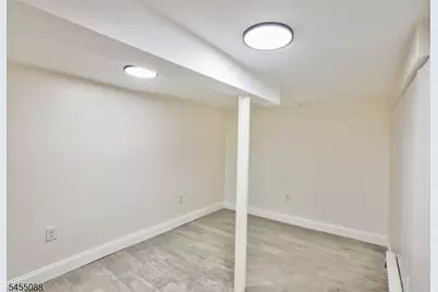 22 Edwin Pl, Newark, NJ 07112 - Photo 24