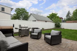 481 Albermarle St, Rahway, NJ 07065 - Photo 20