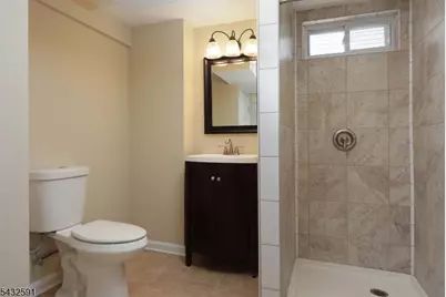 481 Albermarle St, Rahway, NJ 07065 - Photo 18