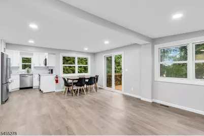 19 Sutton Rd, Hopatcong, NJ 07843 - Photo 6