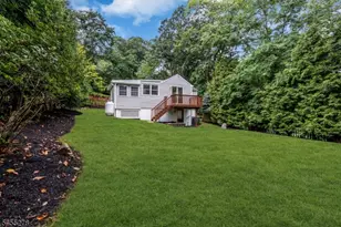 19 Sutton Rd, Hopatcong, NJ 07843 - Photo 30