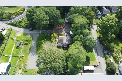 19 Sutton Rd, Hopatcong, NJ 07843 - Photo 32