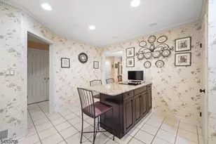 21 Berkeley Square Condo, Berkeley Heights Township, NJ 07922 - Photo 8