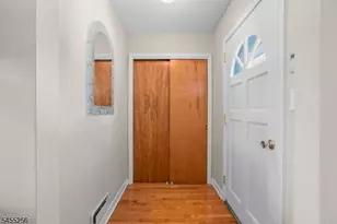 13 Briarwood Dr, Franklin Township, NJ 08873 - Photo 4