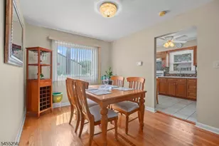 13 Briarwood Dr, Franklin Township, NJ 08873 - Photo 10