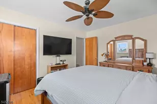 13 Briarwood Dr, Franklin Township, NJ 08873 - Photo 20