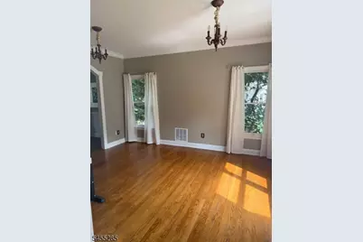 5 Pilgrim Ct, Cedar Grove, NJ 07009 - Photo 12