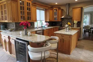 5 Pilgrim Ct, Cedar Grove, NJ 07009 - Photo 6