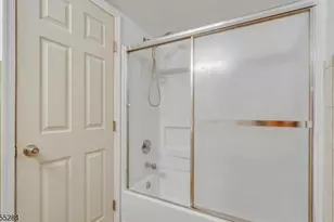 217 Edpas Rd, New Brunswick, NJ 08901 - Photo 12