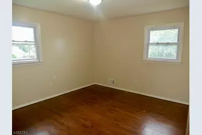 1418 Witherspoon St, Rahway, NJ 07065 - Photo 4