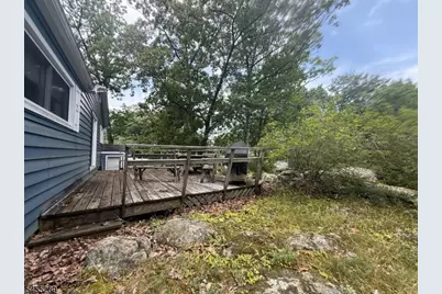 3 Illinois Trl, Hopatcong, NJ 07843 - Photo 8