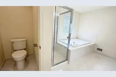 6 Joanne Ct, Bridgewater, NJ 08807 - Photo 22