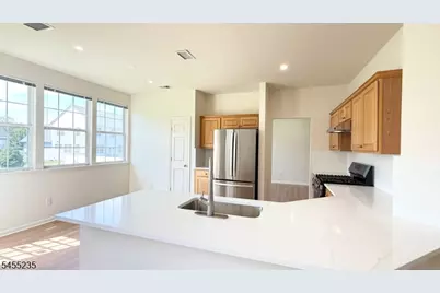 6 Joanne Ct, Bridgewater, NJ 08807 - Photo 12