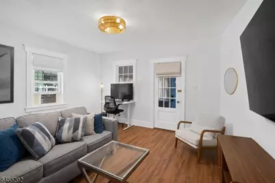 7 Laurel Pl, East Rutherford, NJ 07073 - Photo 14