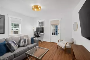 7 Laurel Pl, East Rutherford, NJ 07073 - Photo 14